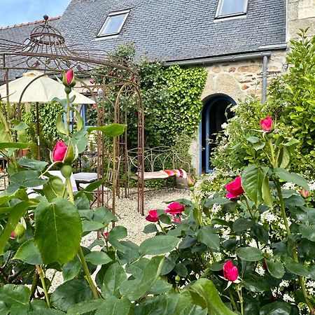 Chez Nosch Bed & Breakfast Plouegat-Guerand Exterior photo