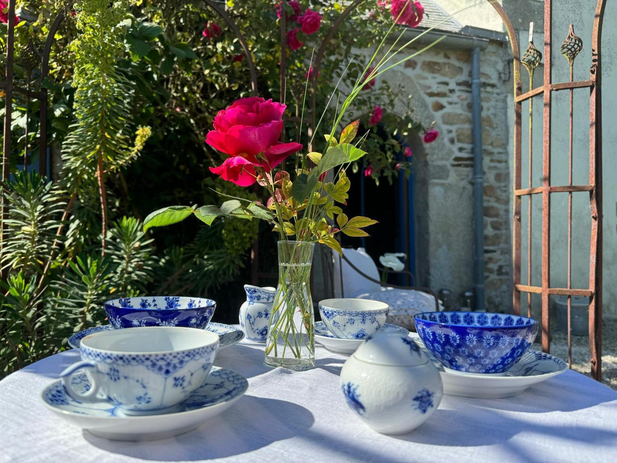 Chez Nosch Bed & Breakfast Plouegat-Guerand Exterior photo